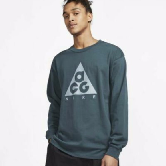 nike acg long sleeve
